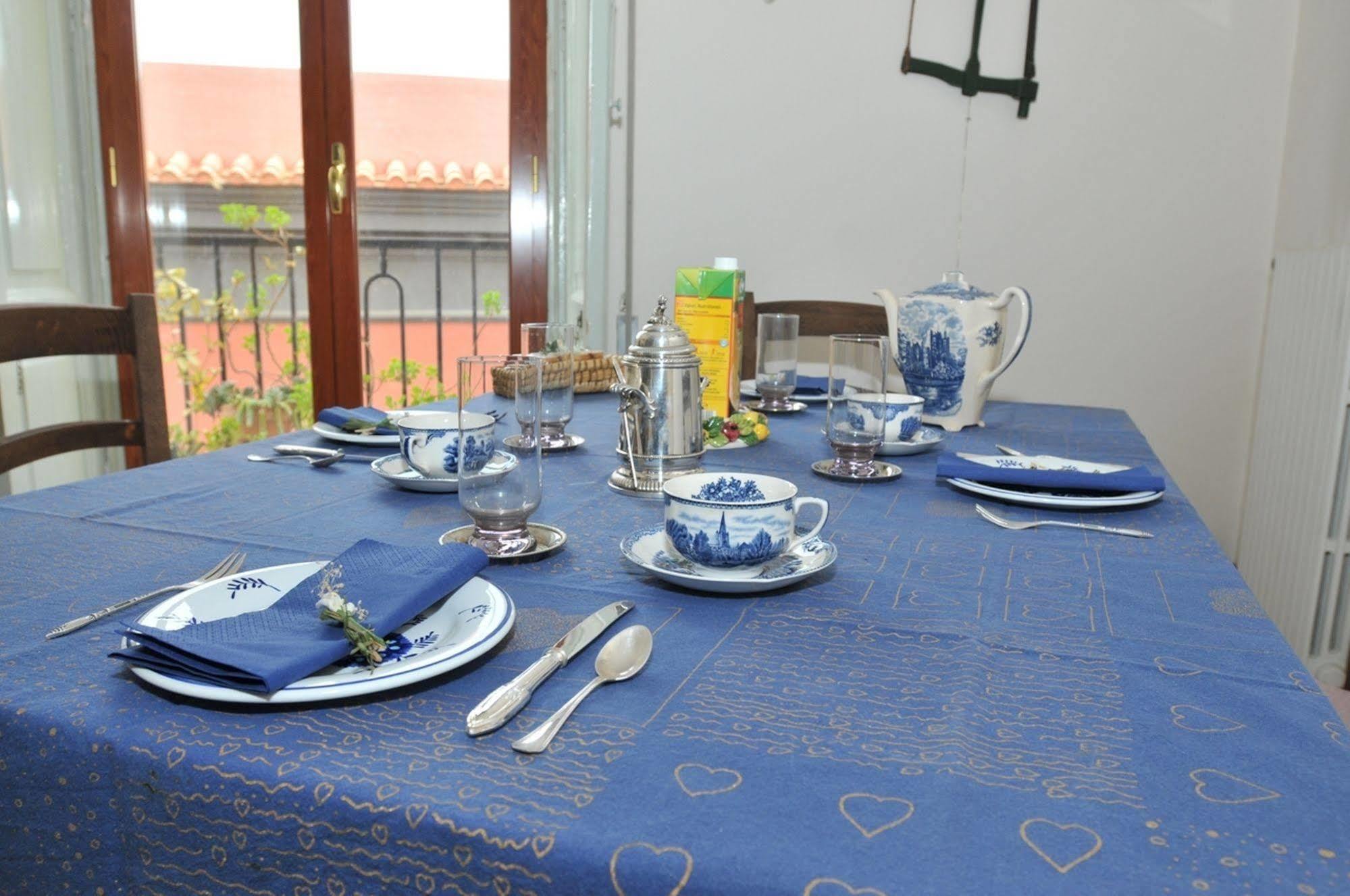 La Concordia Bed & Breakfast Neapel Exteriör bild